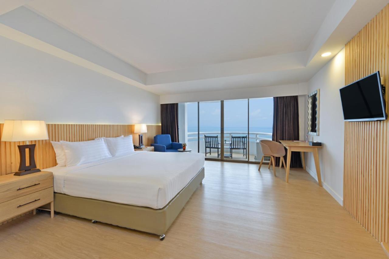 D Varee Jomtien Beach, Pattaya Exterior photo