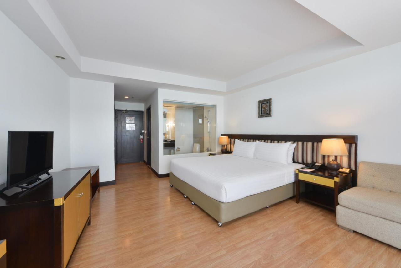 D Varee Jomtien Beach, Pattaya Exterior photo Deluxe Room