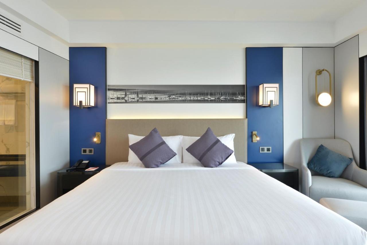 D Varee Jomtien Beach, Pattaya Exterior photo Deluxe Room